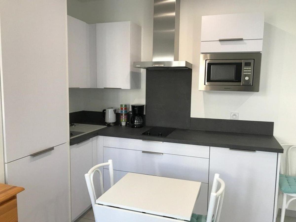 Studio Renove En Centre-Ville, Ideal Pour Des Vacances A Pied, Calme Et Confort, Classe 2 Etoiles. - Fr-1-4-512 Saint-Jean-de-Luz Ngoại thất bức ảnh